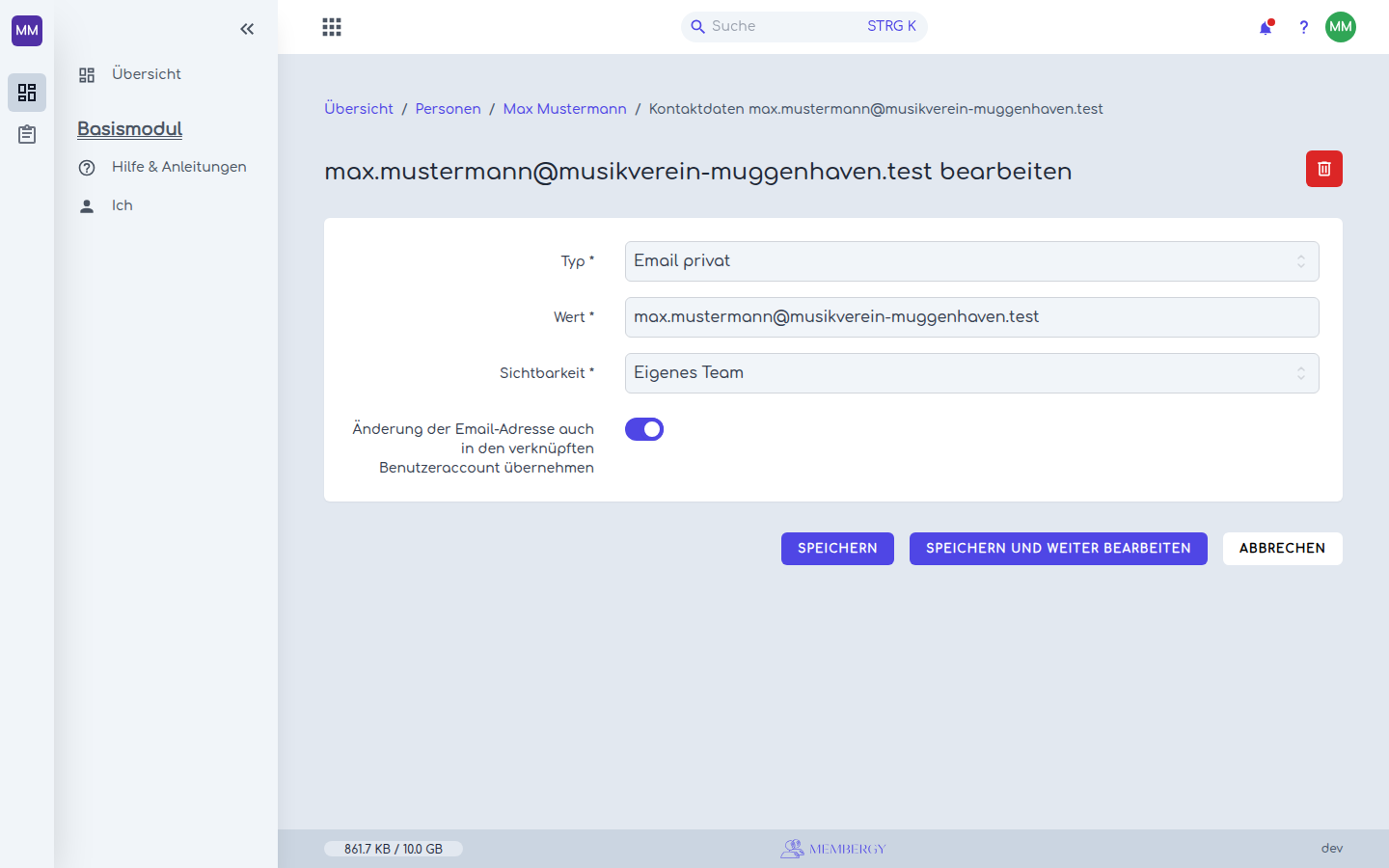 Login-E-Mail-Adresse und Kontaktdaten gemeinsam ändern